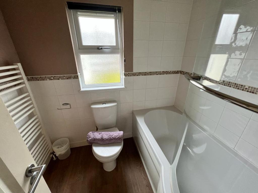 Waterfall Retreat Poole Luaran gambar